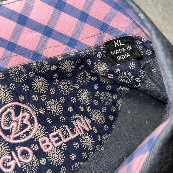 Giorgio Bellini Men's Button Down Dress Shirt
Sz XL - Picture 2 of 8